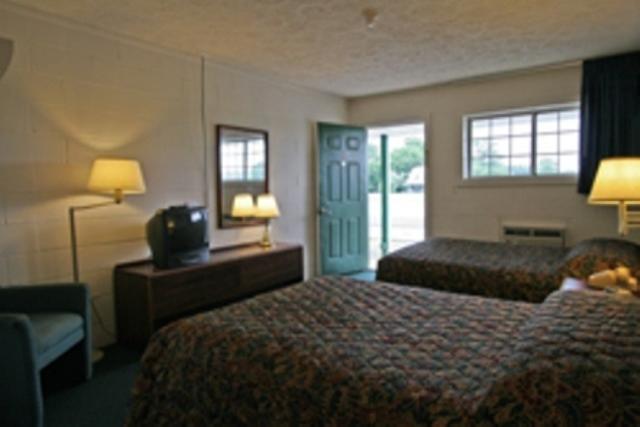 Hotel Lake Anna Glenora Oda fotoğraf